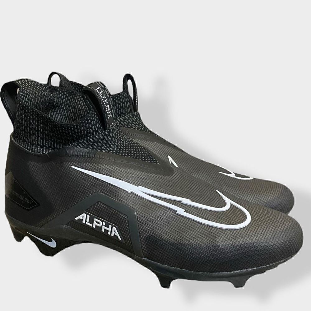 Nike Alpha Menace Elite Flyknit 3 Black Football Cleats CT6648-010 size 10.5 New